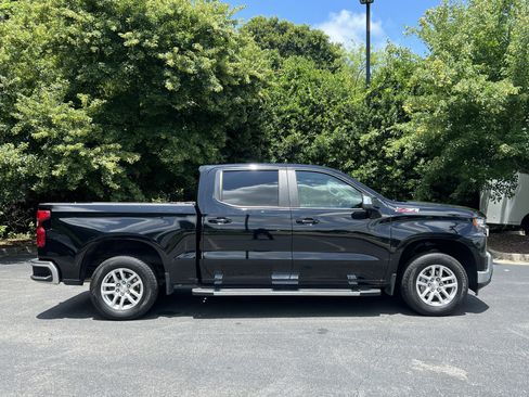 Used 2021 Chevrolet Silverado 1500 LT w/ Z71 Off-Road Package AWD/4WD image 10