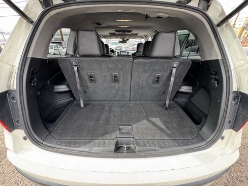 Used 2017 Honda Pilot Touring image 15