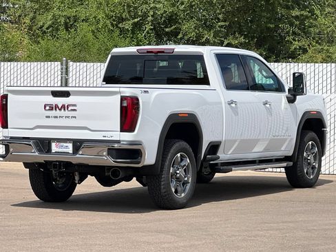 New 2026 GMC Sierra 2500 SLT w/ SLT Premium Package AWD/4WD image 4
