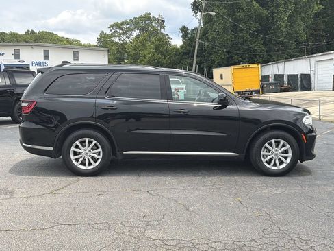 Used 2024 Dodge Durango SXT RWD image 8