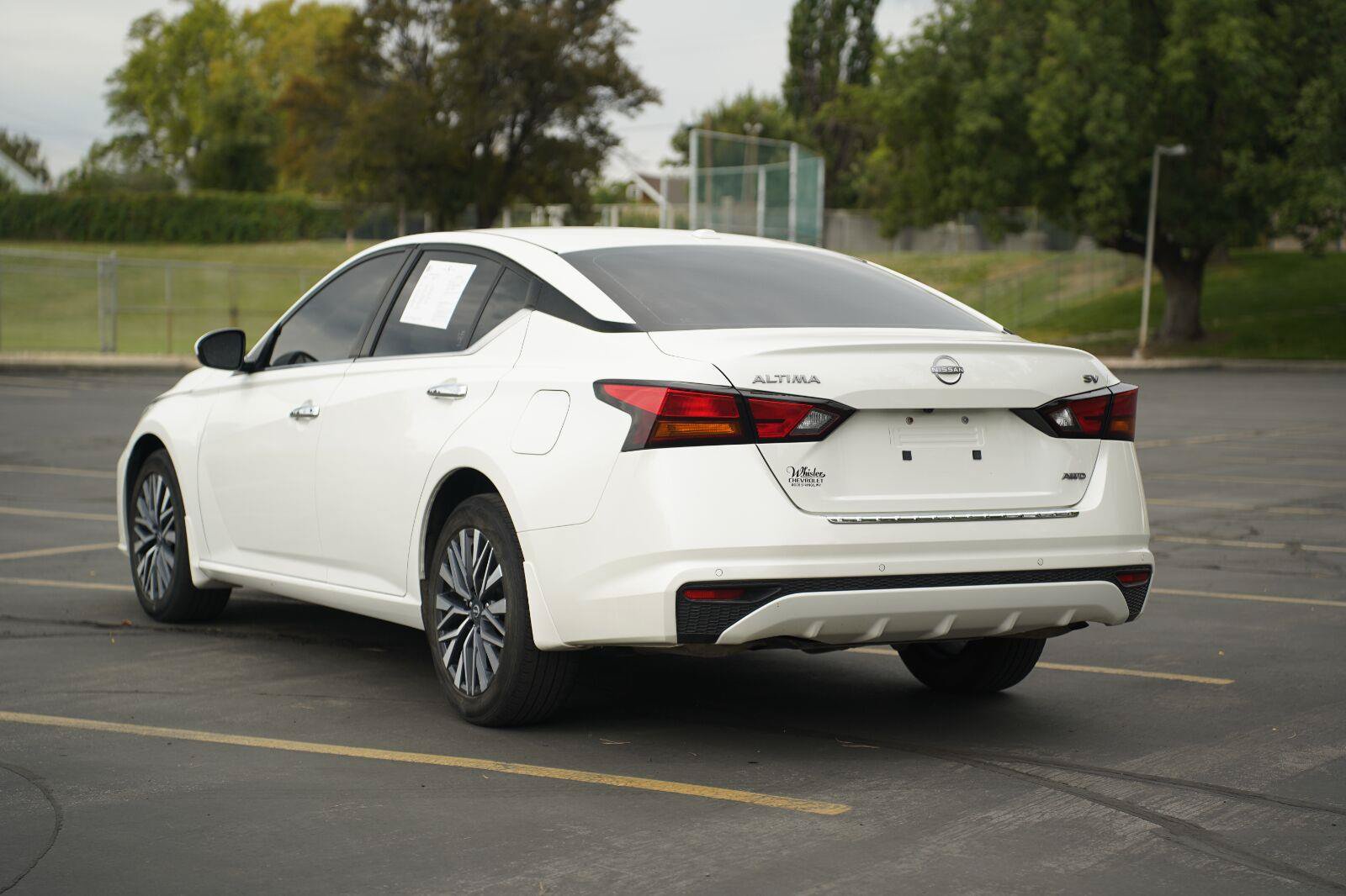 Used 2023 Nissan Altima 2.5 SV AWD/4WD image 3