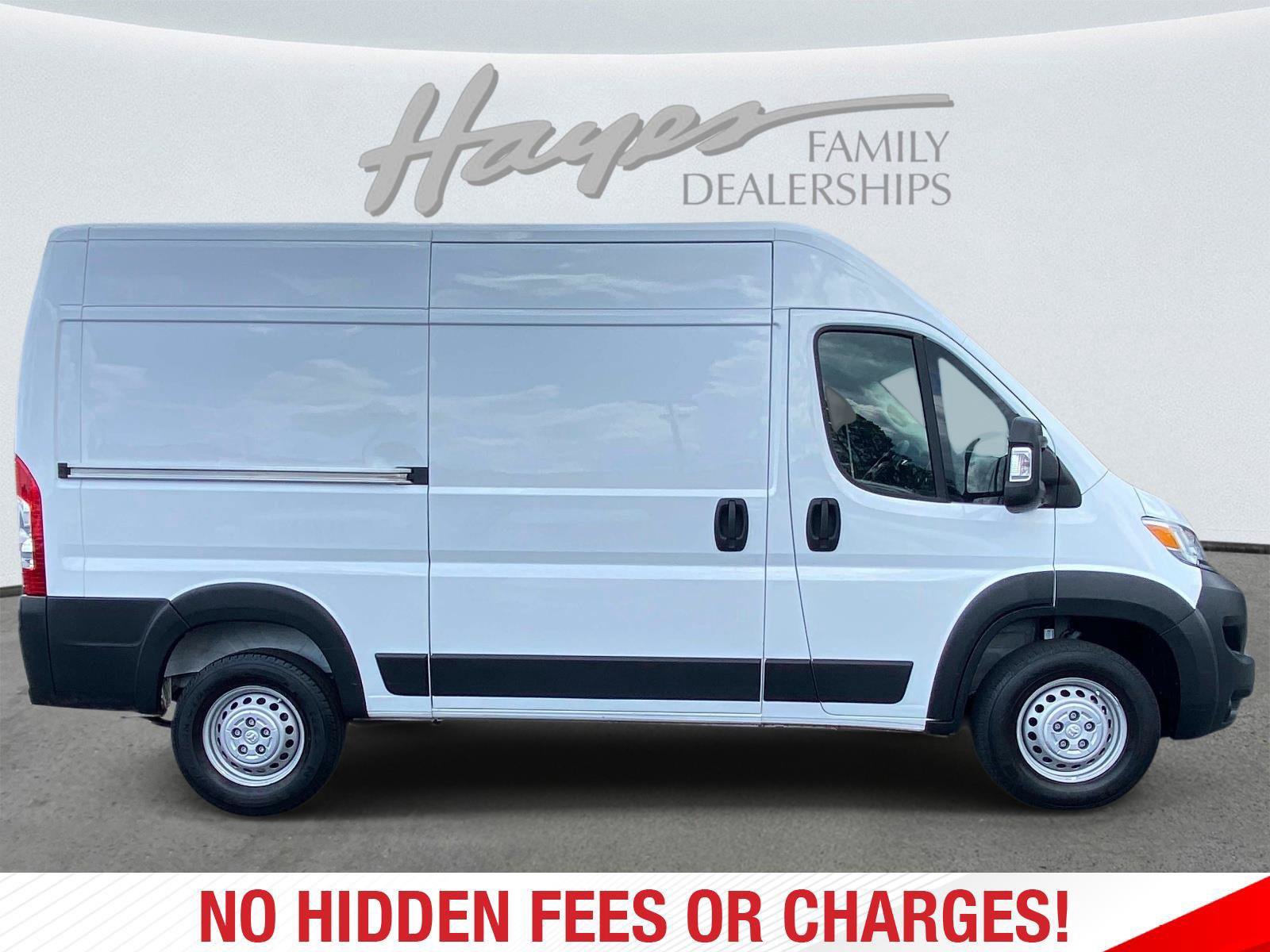 Used 2025 RAM ProMaster 2500 w/ Convenience Group FWD image 2