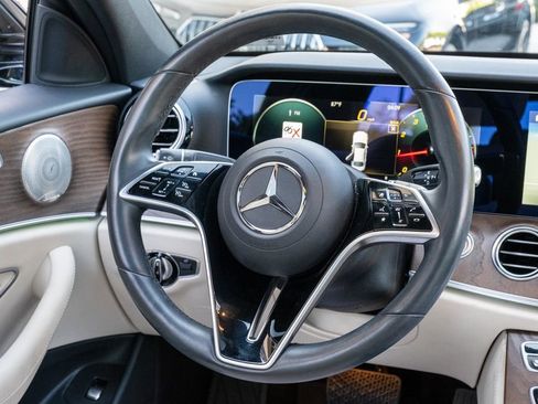 Used 2023 Mercedes-Benz E 350 4MATIC Sedan w/ Premium Package image 25