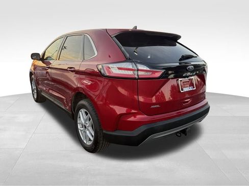 Used 2024 Ford Edge SEL w/ Convenience Package image 9
