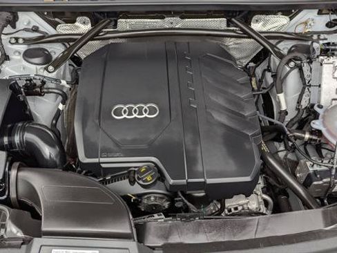 Used 2023 Audi Q5 2.0T Premium Plus w/ Premium Plus Package AWD/4WD image 32