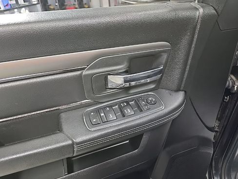 Used 2018 RAM 1500 Sport w/ Convenience Group AWD/4WD image 12