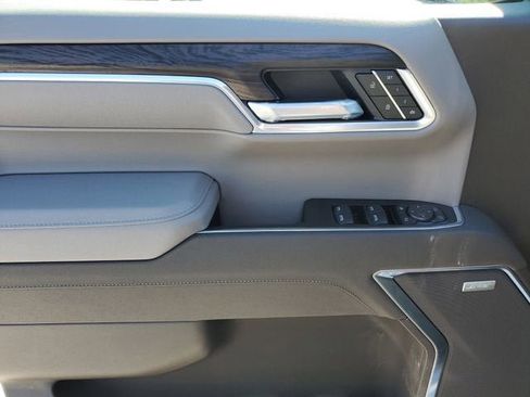 New 2026 GMC Sierra 1500 SLT w/ SLT Premium Plus Package image 19