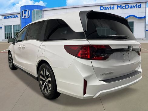 New 2026 Honda Odyssey EX-L image 4