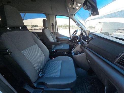 Used 2022 Ford Transit 350 XLT RWD image 7