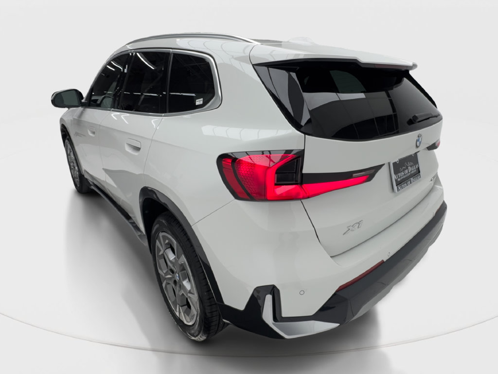 Used 2025 BMW X1 xDrive28i AWD/4WD image 16