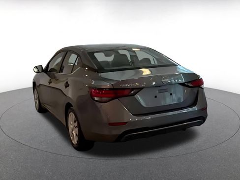 Used 2025 Nissan Sentra S FWD image 13
