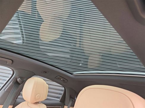 Used 2021 Porsche Cayenne Coupe image 15