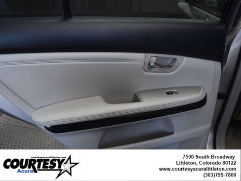 Used 2005 Lexus RX 330 AWD image 21