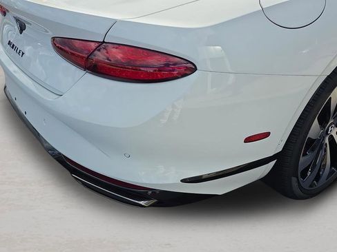 New 2025 Bentley Continental GTC image 19