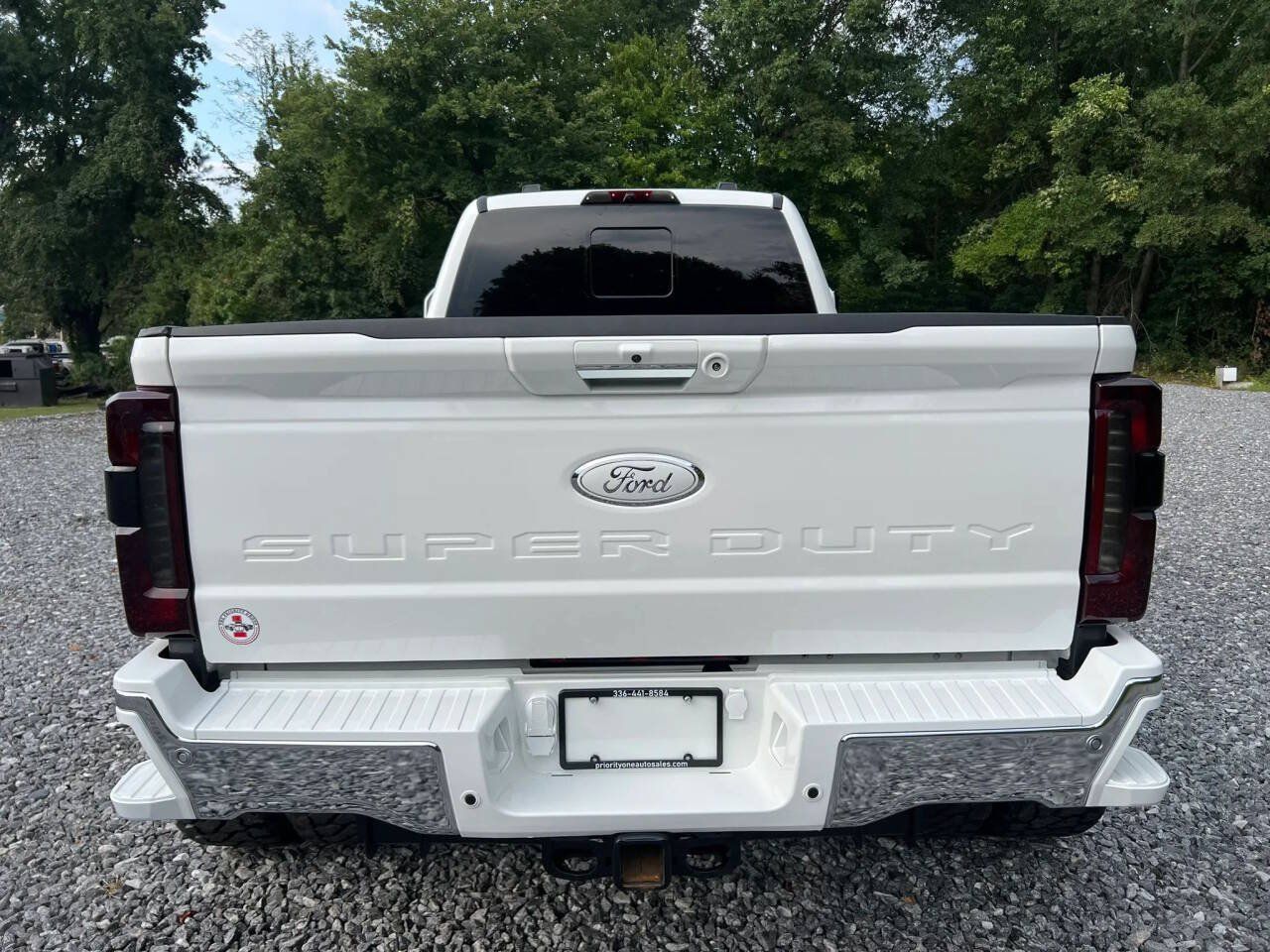 Used 2023 Ford F450 Lariat w/ Chrome Package AWD/4WD image 6