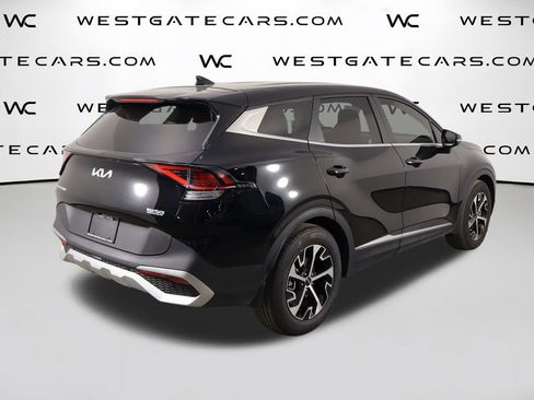 Used 2024 Kia Sportage EX FWD image 47