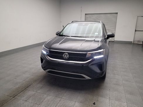 Used 2023 Volkswagen Taos SE FWD image 15