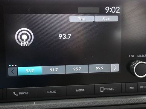 Used 2024 Honda CR-V EX image 10