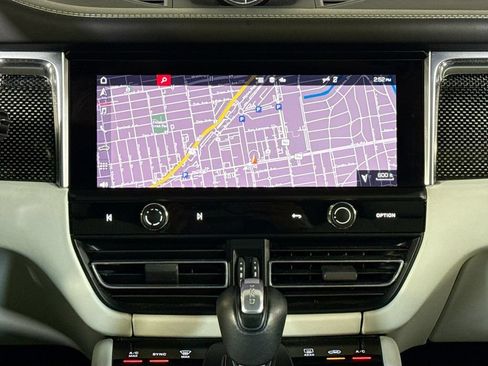 Certified 2024 Porsche Macan GTS AWD/4WD image 15