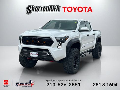 Used 2024 Toyota Tacoma TRD Off-Road AWD/4WD image 1