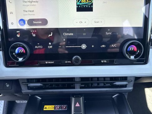 New 2026 Subaru Solterra Limited XT image 30