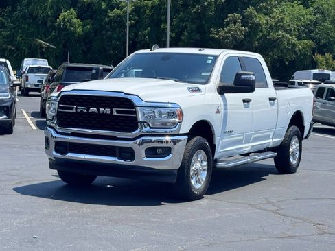 Used 2023 RAM 2500 Big Horn w/ Level 1 Equipment Group AWD/4WD image 2