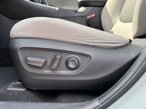 Used 2023 Toyota RAV4 XLE w/ Convenience Package image 13