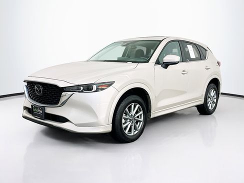 Used 2025 MAZDA CX-5 AWD 2.5 S w/ Preferred Package image 3