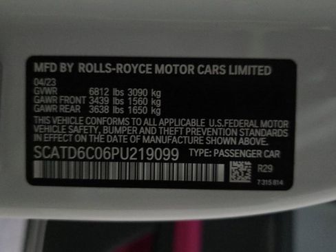 Used 2023 Rolls-Royce Ghost Black Badge image 38