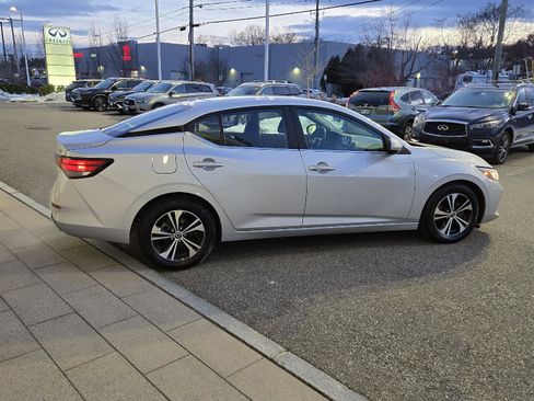 Used 2023 Nissan Sentra SV image 10