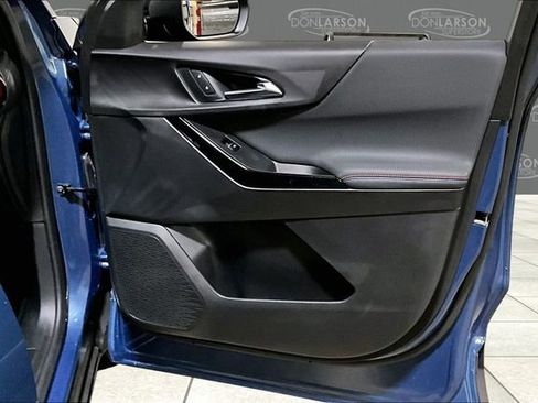 Certified 2025 Chevrolet Equinox RS FWD image 12