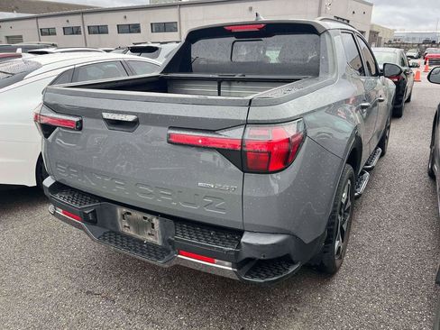 Used 2022 Hyundai Santa Cruz Limited image 2