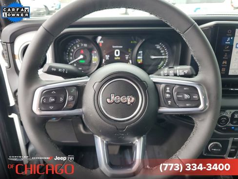 Certified 2025 Jeep Wrangler Unlimited Sahara AWD/4WD image 22