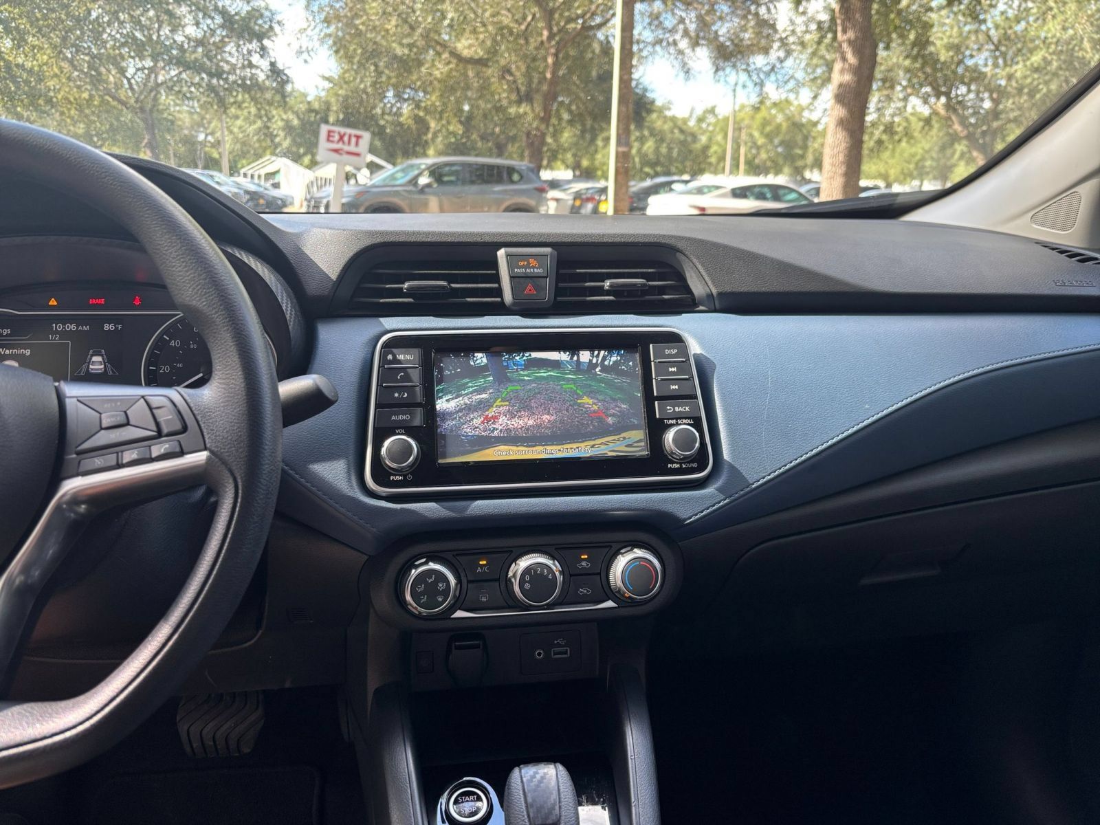 Used 2025 Nissan Versa SV FWD image 16