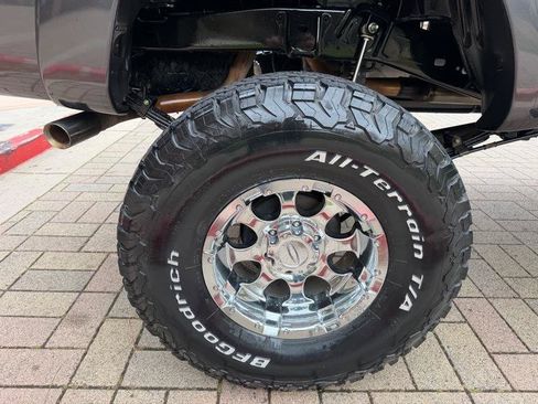 Used 2013 Toyota Tacoma PreRunner w/ TRD Off-Road Pkg RWD image 32