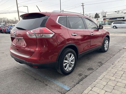 Used 2015 Nissan Rogue SV image 12