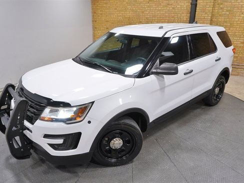 Used 2019 Ford Explorer 4WD Police Interceptor image 2