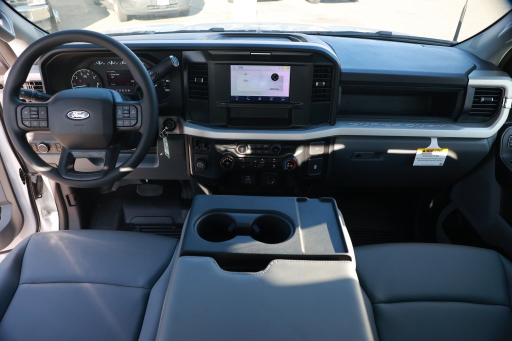 New 2027 Ford F350 XL w/ XL Chrome Package RWD image 27