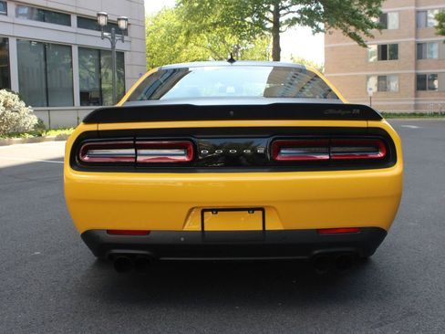 Used 2018 Dodge Challenger T/A image 9