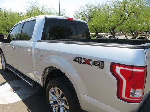 Used 2017 Ford F150 XLT w/ Equipment Group 302A Luxury AWD/4WD image 7