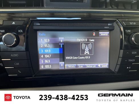 Used 2016 Toyota Corolla LE image 19