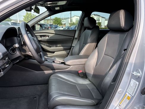 Certified 2025 Honda Accord Sport image 17