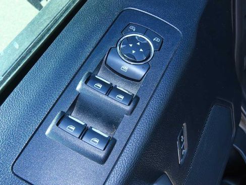 Certified 2020 Ford F150 XLT w/ Equipment Group 302A Luxury image 18