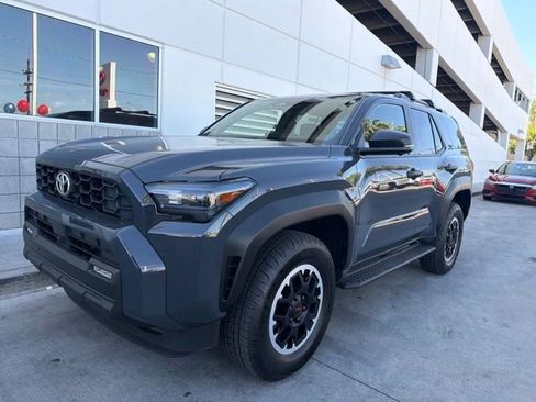 Used 2025 Toyota 4Runner TRD Off-Road Premium AWD/4WD image 1