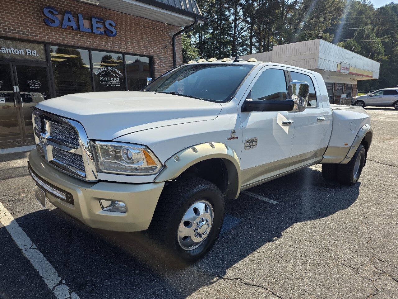 Used 2014 RAM 3500 Laramie Longhorn AWD/4WD image 2