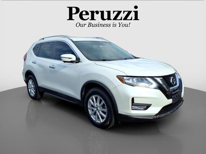 Used 2017 Nissan Rogue SV w/ SV Premium Package