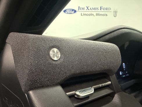 Used 2025 Ford Explorer ST AWD/4WD image 19