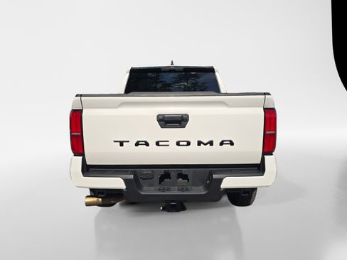 Used 2024 Toyota Tacoma SR5 RWD image 4