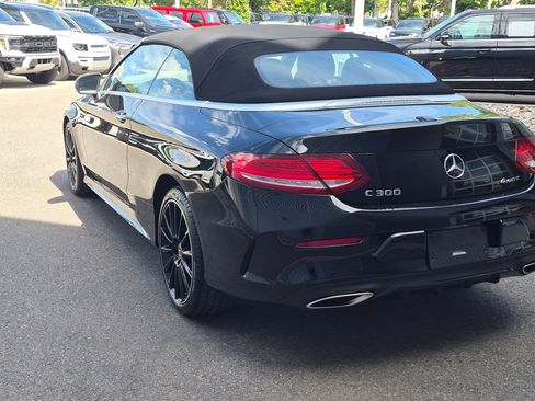 Used 2018 Mercedes-Benz C 300 4MATIC Cabriolet image 5