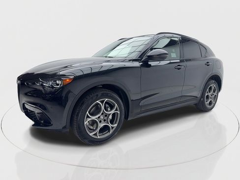 New 2025 Alfa Romeo Stelvio Sprint w/ Convenience Package image 5